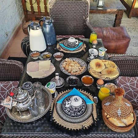 Riad Villa Berna Under Swiss Management Marrakesh Esterno foto